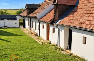 Wohnung kaufen in 2472 Prellenkirchen, ++NEU++CHARMANTES, TEILSANIERTES LANDHAUS MIT GARTEN UND VIELSEITIGEN NUTZUNGSMÖGLICHKEITEN!