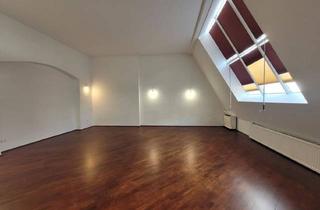 Wohnung mieten in 1090 Wien, Sanierte 2 Zimmer Dachgeschosswohnung