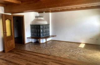 Wohnung mieten in 6380 Sankt Johann in Tirol, Frisch renovierte 4-Zimmer-Wohnung mit Balkon, Carport und Stellplatz in St. Johann in Tirol - 110 m²