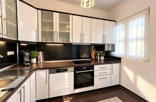Wohnung kaufen in 1140 Wien, SANIERTE 2-ZIMMER-WOHNUNG | ca. 57m² WFL | 1. Liftstock | Einbauküche | Top-Grundriss | Gute öffentliche Anbindung
