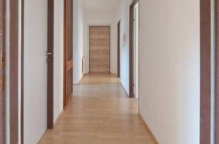 Wohnung mieten in Penknergasse, 3150 Wilhelmsburg, Großzügige 4-Zimmer-Wohnung in ruhiger Lage mit eigenem Stellplatz