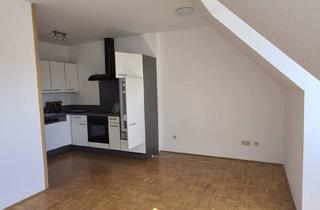 Wohnung mieten in 8262 Ilz, 8262 Ilz t9: Charmante 2-Zimmer-Dachgeschosswohnung Direkt am Hauptplatz von Ilz mit 43,58M² Wfl.