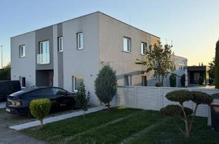 Lager kaufen in 4615 Holzhausen, Gewerbeimmobilie - Flexible Nutzungsmöglichkeiten - Hochwertige Betriebswohnung mit Pool