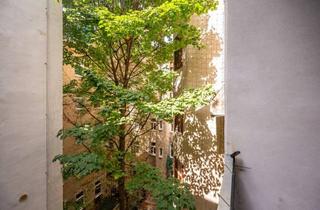 Wohnung kaufen in Mumbgasse, 1020 Wien, ++NEU++ Sanierungsbedürftiger 2-Zimmer-Altbau mit Balkon und Lift – 41 m² nahe Prater