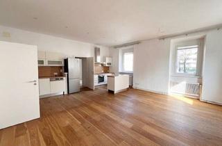 Wohnung mieten in Münzgrabenstraße, 8010 Graz, Gemütliche Altbauwohnung, Preiswert und Zentral