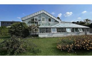 Einfamilienhaus kaufen in 6972 Fußach, Sehr großes Einfamilienhaus mit Hallenbad/Schwimmbad, Massage-Badewannen, für eine größere Familie oder Paare, die sehr viel Bewegungsspielraum lieben.