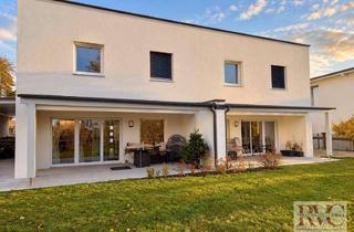 Doppelhaushälfte kaufen in 4910 Ried im Innkreis, Modernes Wohnen in Ried – attraktive Doppelhaushälfte mit Garten und Terrasse