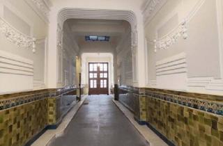 Wohnung kaufen in Bandgasse, 1070 Wien, MITTEN IM 7.! Freundliche, sanierungsbedürftige Altbauwohnung mit Potenzial in Hofruhelage!