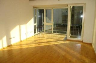 Wohnung mieten in 1060 Wien, Großzügige 5-Zi Terrassenwohnung mit Balkon, Garage & Lift im Herzen von Mariahilf!