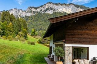 Haus kaufen in 6380 Sankt Johann in Tirol, Kaiserliches Grundstück mit Altbestand