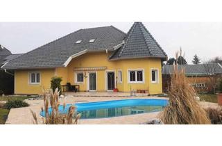 Einfamilienhaus kaufen in 4863 Seewalchen am Attersee, Großzügiges Einfamilienhaus mit Pool, Garten und Carport in Seewalchen