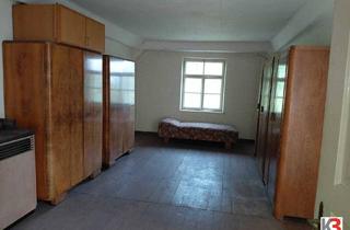 Wohnung kaufen in 9602 Unterthörl, Ausbaufähiges Dachbodengeschoß