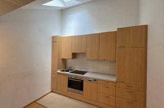 Wohnung mieten in 1160 Wien, Charmante 2-Zimmer-Dg-Wohnung mit Fernblick in 1160 Wien
