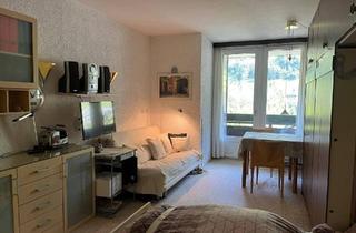 Wohnung kaufen in 5630 Bad Hofgastein, Komplett ausgestattete Dachgeschoss Ferienwohnung in bester Zentrumslage von Bad Hofgastein. Direkt am Kurpark und in unmittelbarer Nähe von Alpentherme und Zentrumskern gelegen.